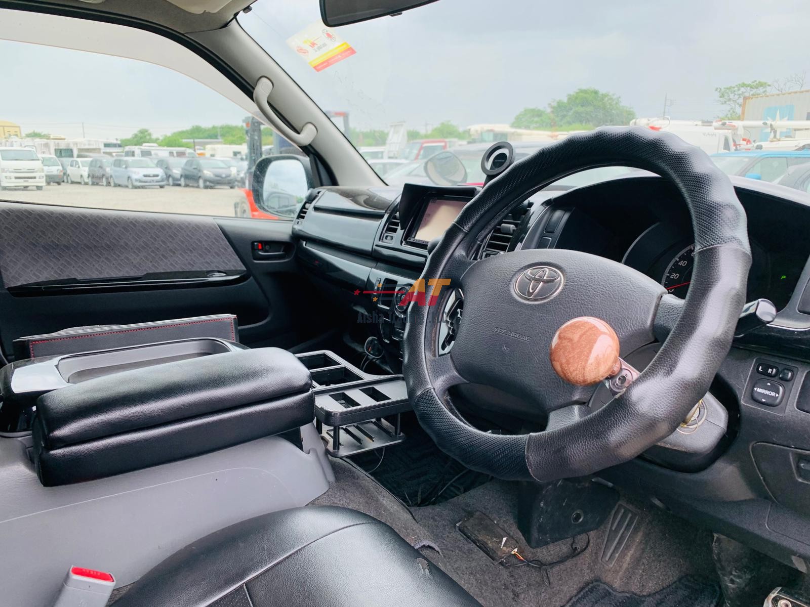 2010 Toyota Hiace Van